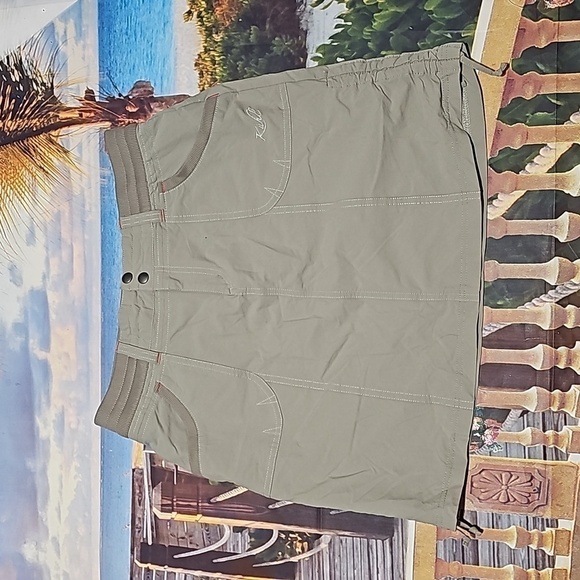 Kuhl Tan Skort Size 4‎ - Picture 1 of 6